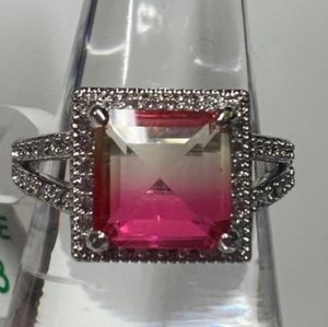NWT Ring Bomb Party RBP Sweet & Simplistic Pink Stone Crystal Bling Ring Size 9